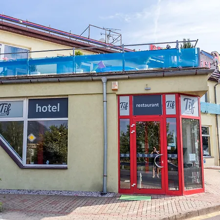Tif & Restaurant 3* Obrnice