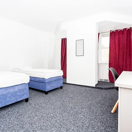Tif & Restaurant Hotel Obrnice