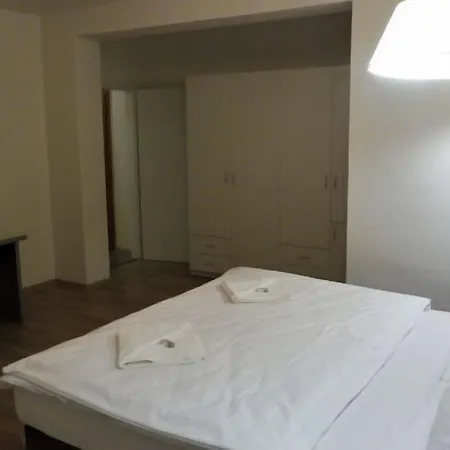 Hotel Tif & Restaurant