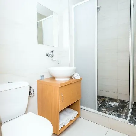 Tif & Restaurant Hotel Obrnice
