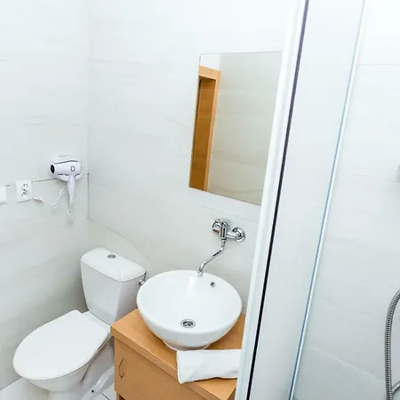 Tif & Restaurant Hotel Obrnice